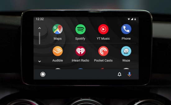 Người dùng Android Auto gặp sự cố với trợ lý ảo Google Assistant