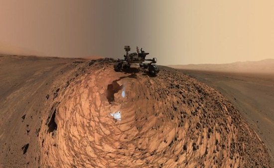 Nguồn ô xy bí ẩn trong khí quyển sao Hỏa không ai giải thích được