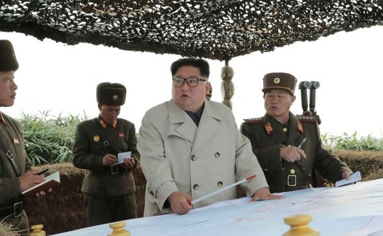 Chủ tịch Triều Tiên Kim Jong-un thị sát đơn vị quân sự trên đảo tiền tiêu