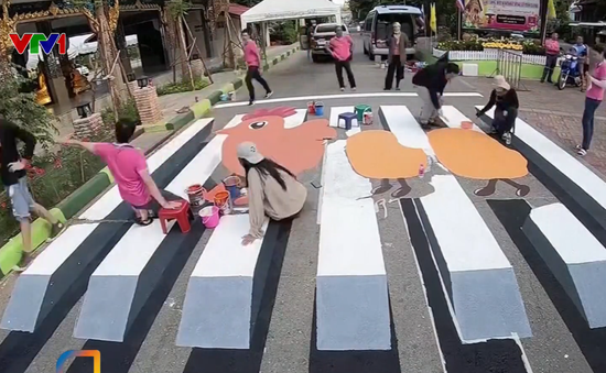 Độc đáo vạch qua đường 3D dành cho người đi bộ tại Thái Lan