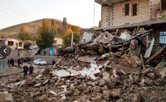 Thương vong trong trận động đất tại Iran tăng mạnh