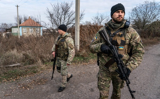 Ukraine tiếp tục gia hạn quy chế đặc biệt cho miền Đông