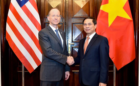 Công bố biểu tượng kỷ niệm 25 năm thiết lập quan hệ ngoại giao Việt Nam - Hoa Kỳ