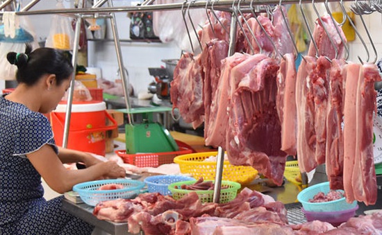 Xử lý nghiêm đối tượng thông tin sai lệch về giá thịt lợn