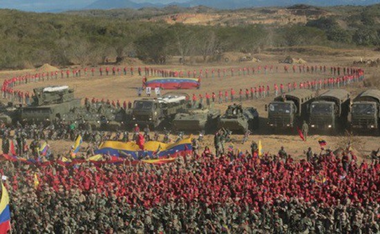 Venezuela tập trận lớn nhất trong lịch sử