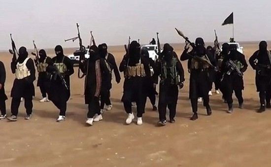 IS "ôm" 200 triệu USD bỏ chạy sang miền Tây Iraq