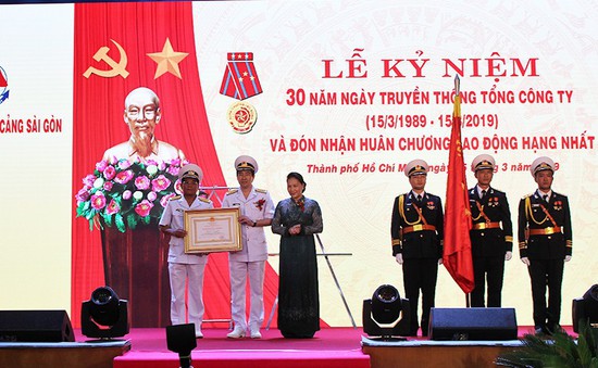 Tổng Công ty Tân Cảng Sài Gòn đón nhận Huân chương Lao động hạng Nhất