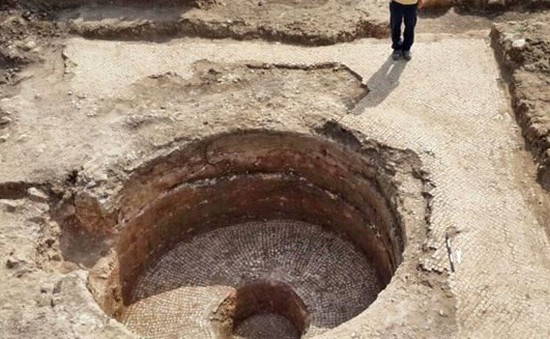 Phát hiện máy ép nho làm rượu 1.500 năm tuổi ở Israel