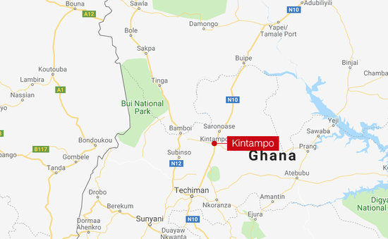 Va chạm xe buýt tại Ghana: ít nhất 50 người bị thiêu chết