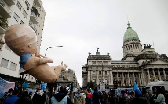Tuần hành phản đối nạo phá thai tại Argentina