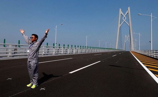Đài Loan, Trung Quốc xây cầu dây văng dài nhất thế giới