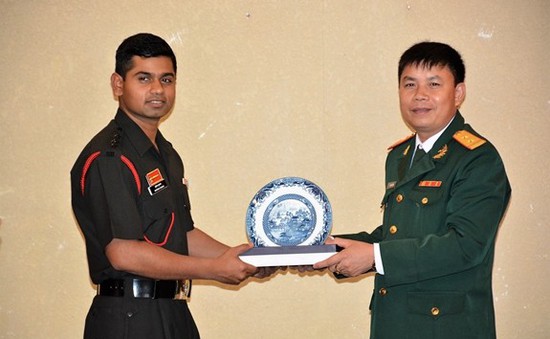 Tăng cường giao lưu, trao đổi giữa sĩ quan trẻ Việt Nam - Ấn Độ