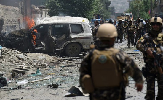 Đánh bom liên tiếp ở thủ đô của Afghanistan, nhiều người thương vong