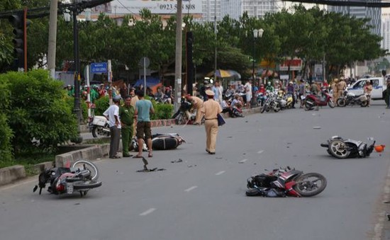 16 người chết vì tai nạn giao thông trong ngày đầu nghỉ lễ