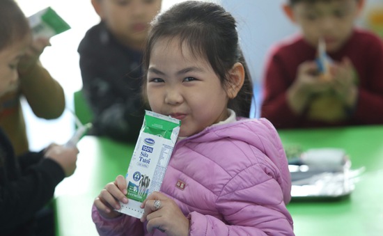 Chương trình Sữa học đường Hà Nội: Ấn tượng những con số ban đầu