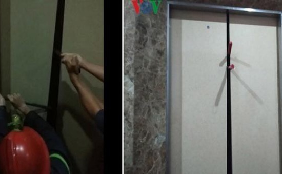 Phá cửa thang máy khách sạn, giải cứu 8 người bị mắc kẹt