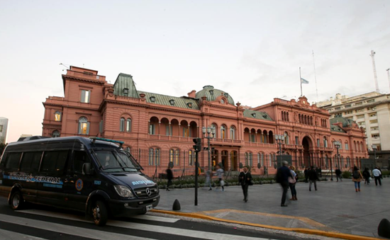 Phủ Tổng thống Argentina bị đe dọa đánh bom