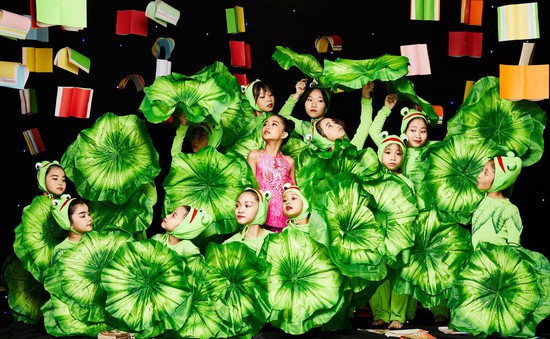 Sắc màu tuổi thơ: Kể chuyện cổ tích bằng vũ kịch