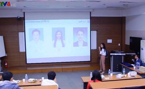 Tọa đàm "Chia sẻ để thành công" của du học sinh Việt Nam tại Hàn Quốc