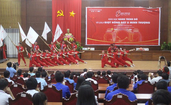 Kiên Giang: "Giọt hồng đất U Minh Thượng" hưởng ứng Hành trình Đỏ