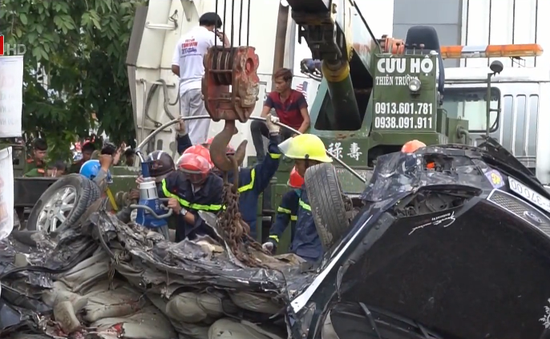 Khắc phục hậu quả vụ tai nạn đặc biệt nghiêm trọng tại Tây Ninh
