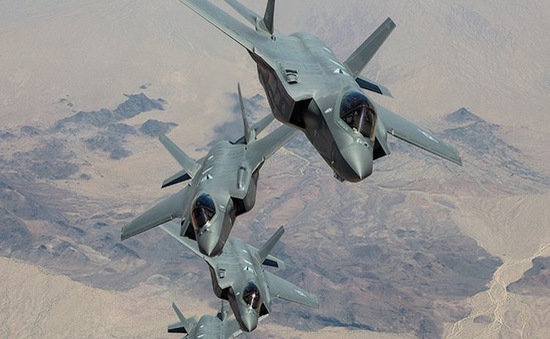 Phát hiện 13 khuyết điểm của chiến đấu cơ F-35