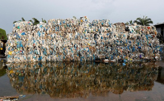 Tổ chức Hòa bình Xanh kêu gọi Đông Nam Á cấm nhập khẩu rác thải nhựa