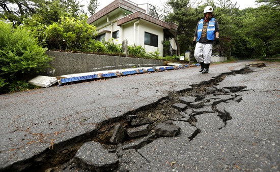 Động đất liên tiếp diễn ra trên thế giới