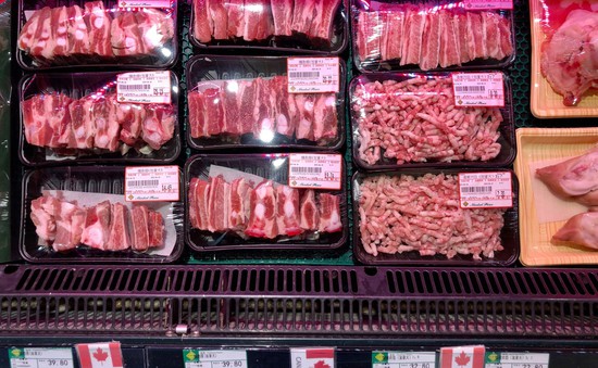Trung Quốc cân nhắc dừng nhập khẩu sản phẩm thịt của Canada
