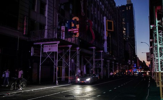 New York tê liệt do mất điện trên diện rộng
