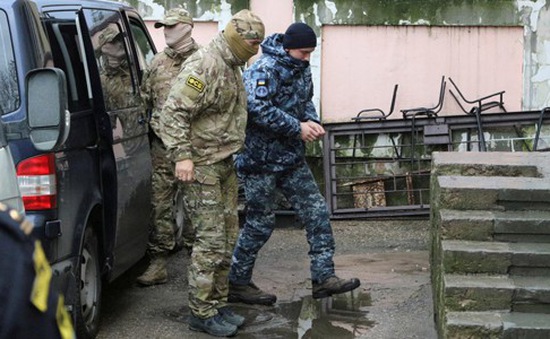 Ukraine đồng ý trao đổi tù nhân với Nga