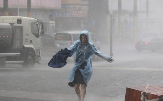 Trung Quốc chuẩn bị đối phó với bão Danas