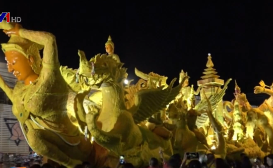 Đặc sắc lễ hội nến sáp tại Thái Lan