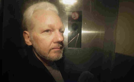 Mỹ khẳng định sẽ dẫn độ nhà sáng lập WikiLeaks