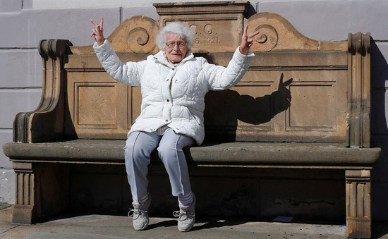 Cụ bà 100 tuổi tham gia tranh cử Hội đồng thành phố tại Đức