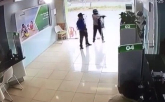 Vietcombank thông tin về sự việc nổ súng, bị uy hiếp tại chi nhánh Nghi Sơn