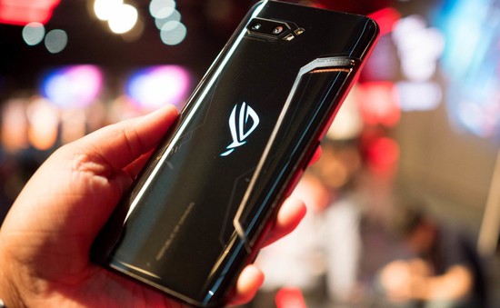 "Quái vật" Asus ROG Phone 2 thắng lớn ở Trung Quốc