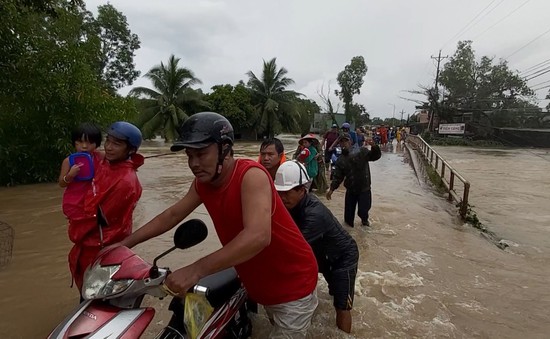 Phú Quốc, Kiên Giang, ngập lịch sử gây thiệt hại hơn 107 tỷ đồng