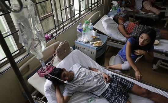 Philippines: Hơn 800 người tử vong vì sốt xuất huyết