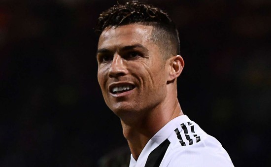 Ronaldo chủ động nghỉ Serie A để dốc sức cho Champions League