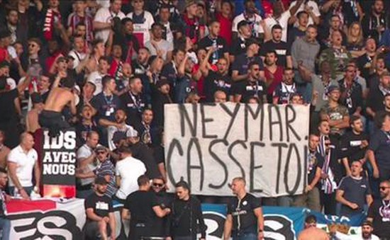 PSG chịu phạt liên quan tới Neymar