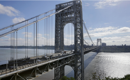 Mỹ: Phong tỏa một cây cầu ở New York do gói đồ khả nghi
