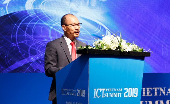 Thông điệp ICT Summit 2019: Chuyển đổi số mở ra cơ hội cho Việt Nam vươn lên thành một quốc gia hùng cường
