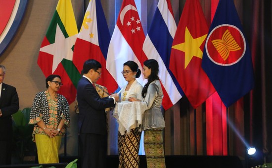 Việt Nam đặt Hộp Thông điệp tương lai tại trụ sở mới của Ban Thư ký ASEAN