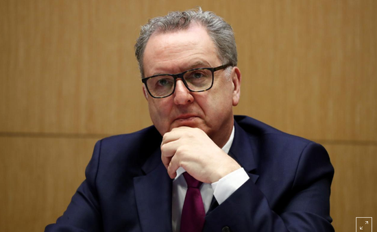 Chủ tịch Quốc hội Pháp bị cáo buộc tham nhũng