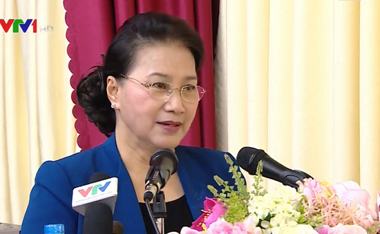 Chủ tịch Quốc hội Nguyễn Thị Kim Ngân kiểm tra tiến độ thi công Nhà Quốc hội Lào