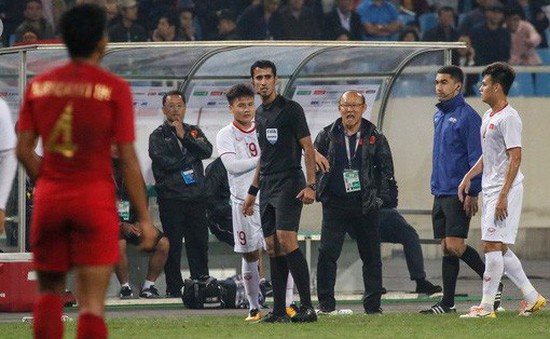 Trọng tài chính trận Thái Lan và Việt Nam từng mang may mắn cho U23 Việt Nam