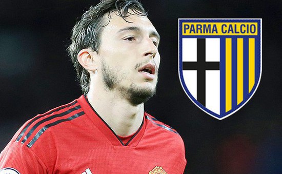 MU chia tay Darmian với giá cực bèo