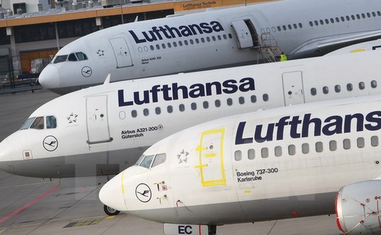 Lufthansa mất danh hiệu hãng hàng không chở khách lớn nhất châu Âu