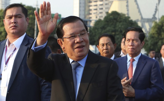 Thủ tướng Campuchia Hun Sen khẳng định sẽ bầu cử, không “cha truyền con nối”